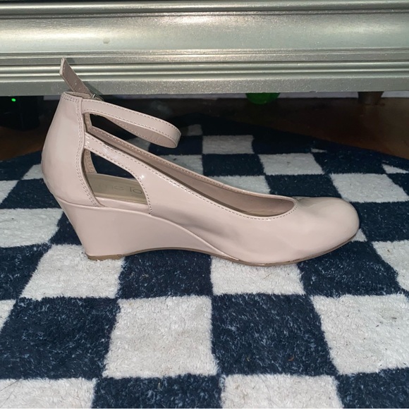 Pale pink heels - Picture 4 of 6